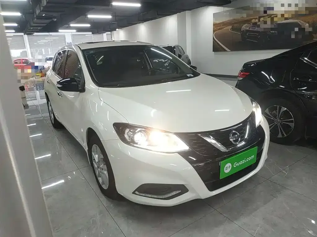 Nissan Tiida 2021 из CN, фото 4