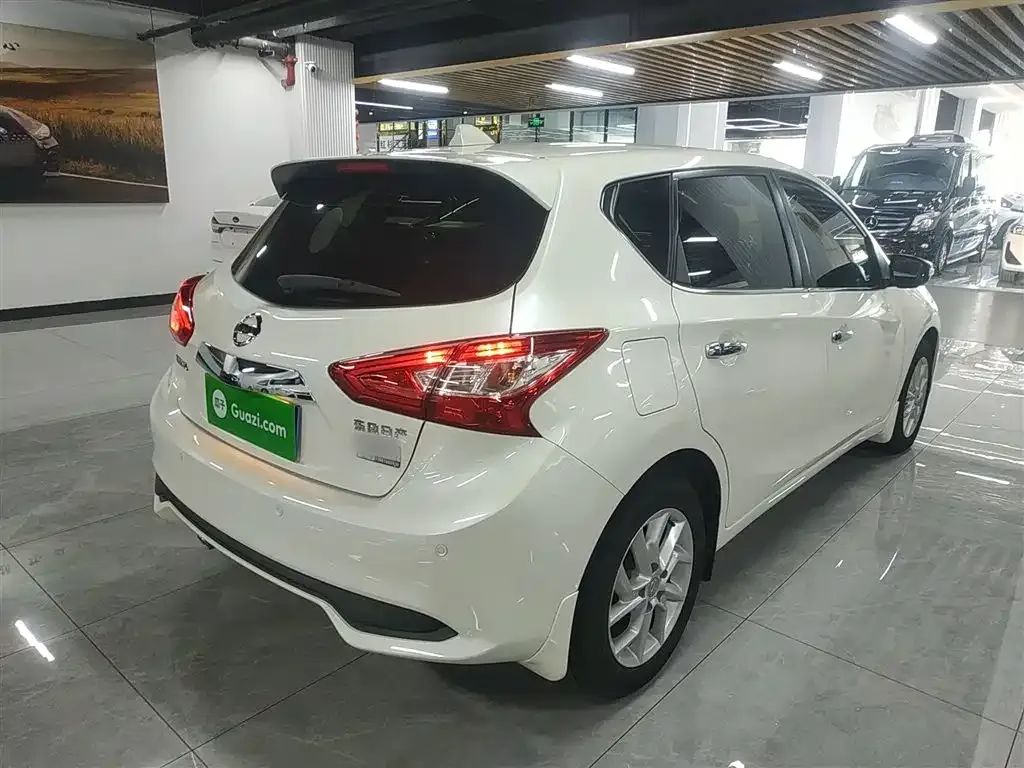 Nissan Tiida 2021 из CN, фото 7