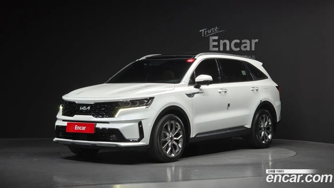 Kia Sorento — фото 1