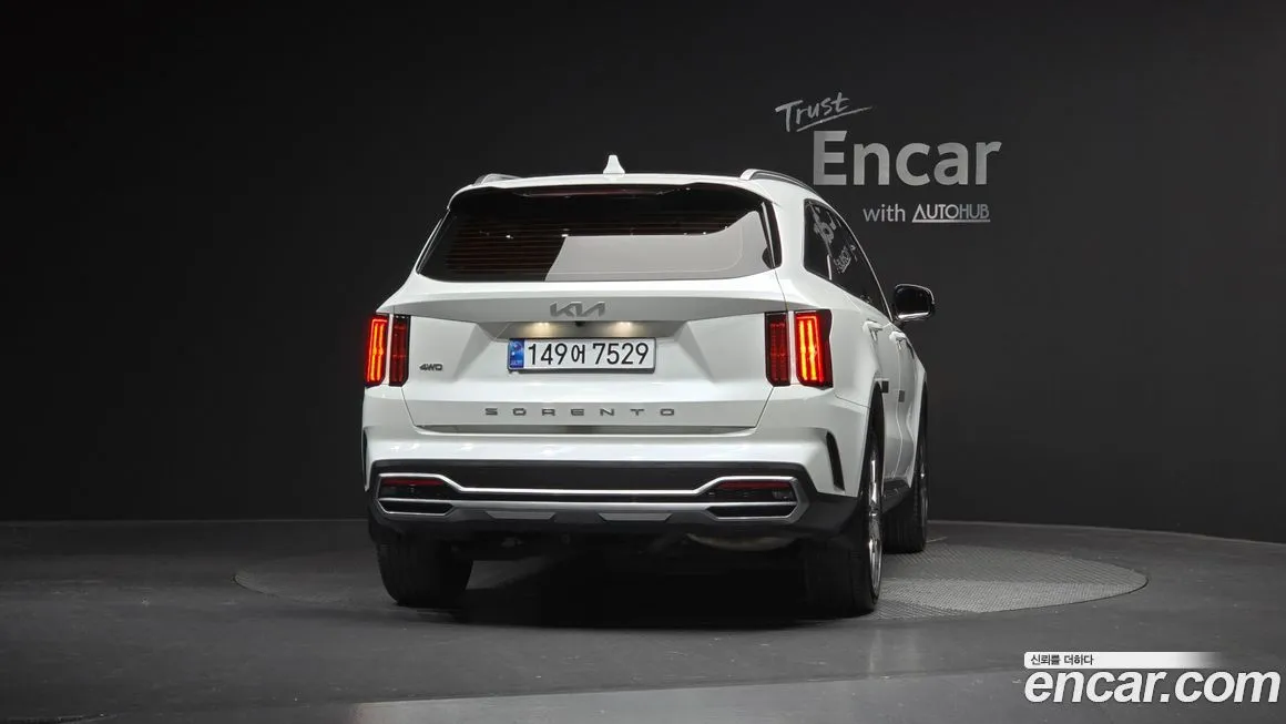 Kia Sorento — фото 4