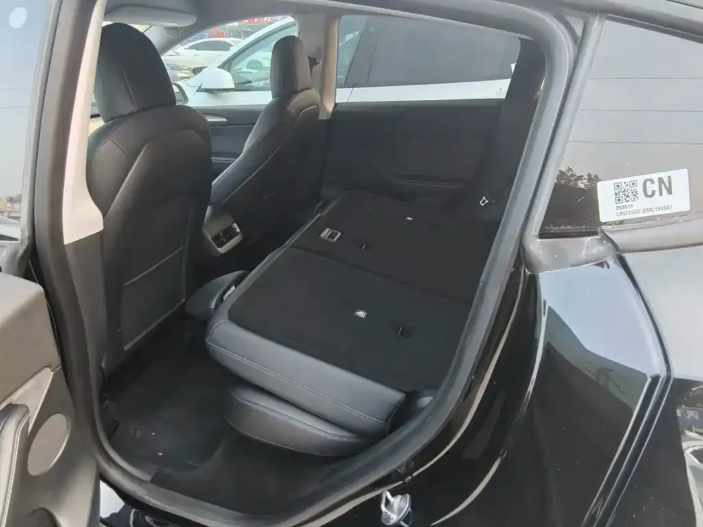 Tesla Model Y 2021 из CN, фото 10