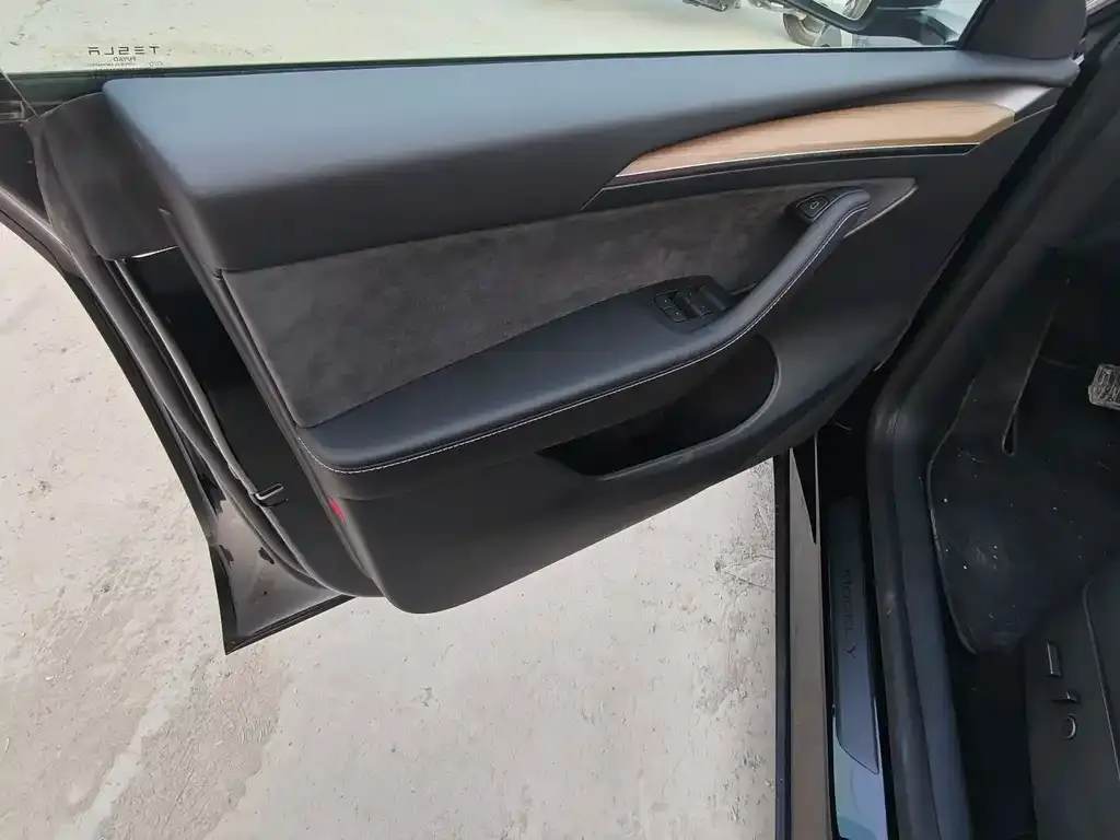Tesla Model Y 2021 из CN, фото 6