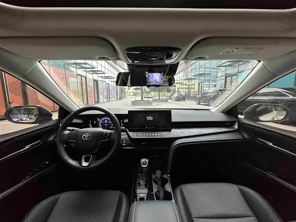 Toyota Camry 2024 из CN, фото 6