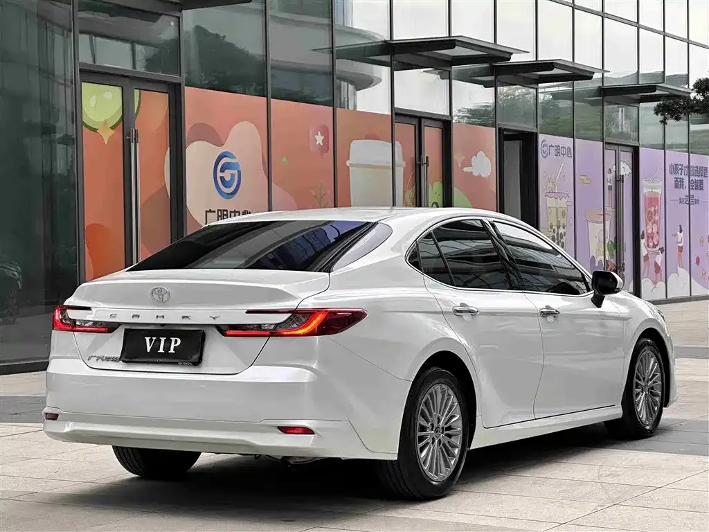 Toyota Camry 2024 из CN, фото 8