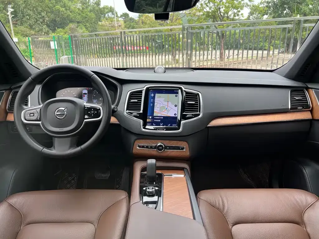 Volvo XC90 2022 из CN, фото 5