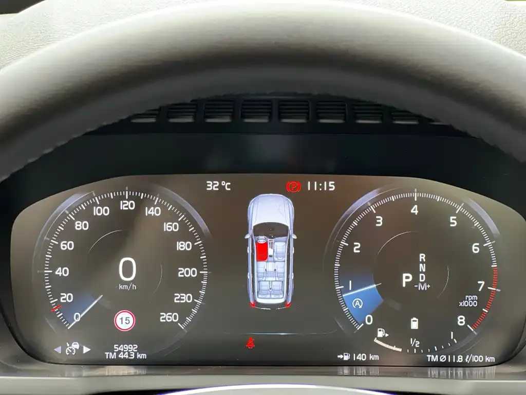 Volvo XC90 2022 из CN, фото 8