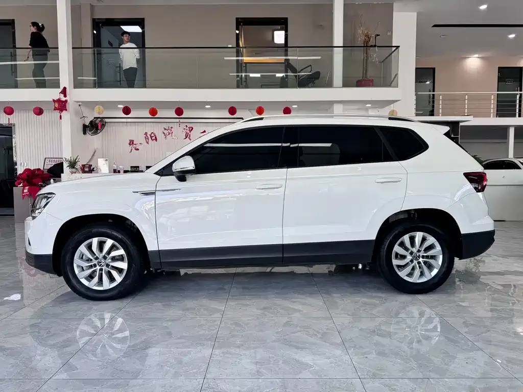 Volkswagen Tharu 2021 из CN, фото 3