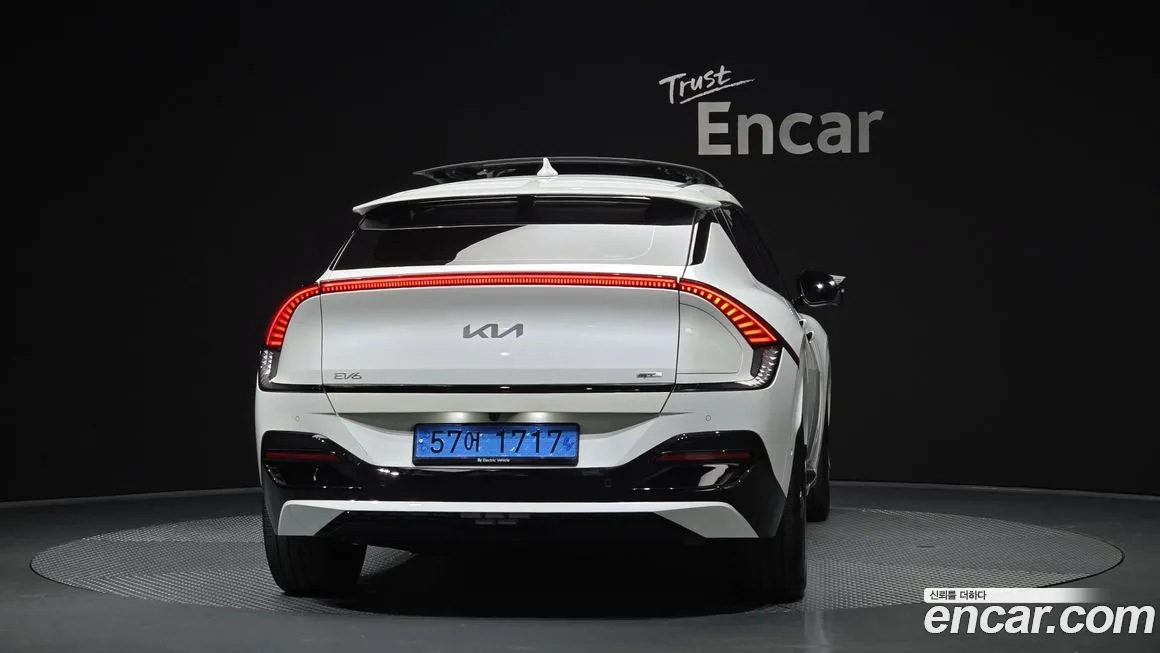 Kia EV6 — фото 4