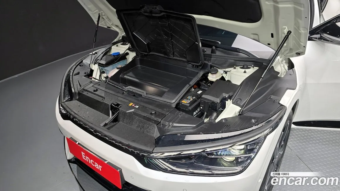 Kia EV6 — фото 6