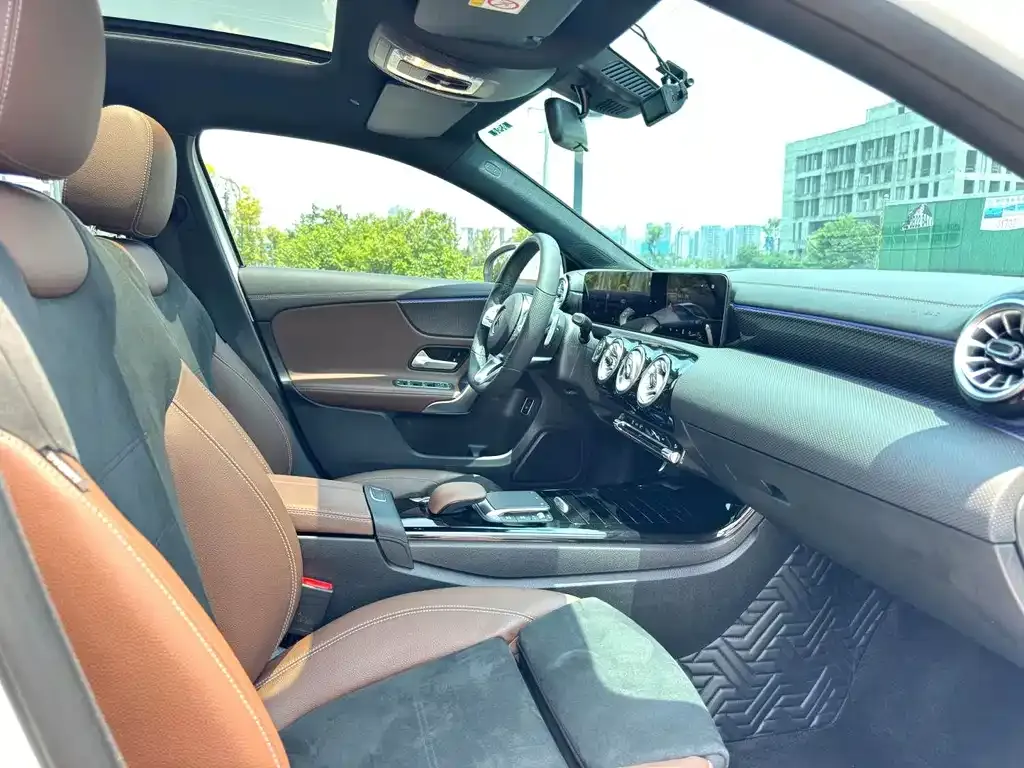 Mercedes-Benz A-Class 2022 из CN, фото 5