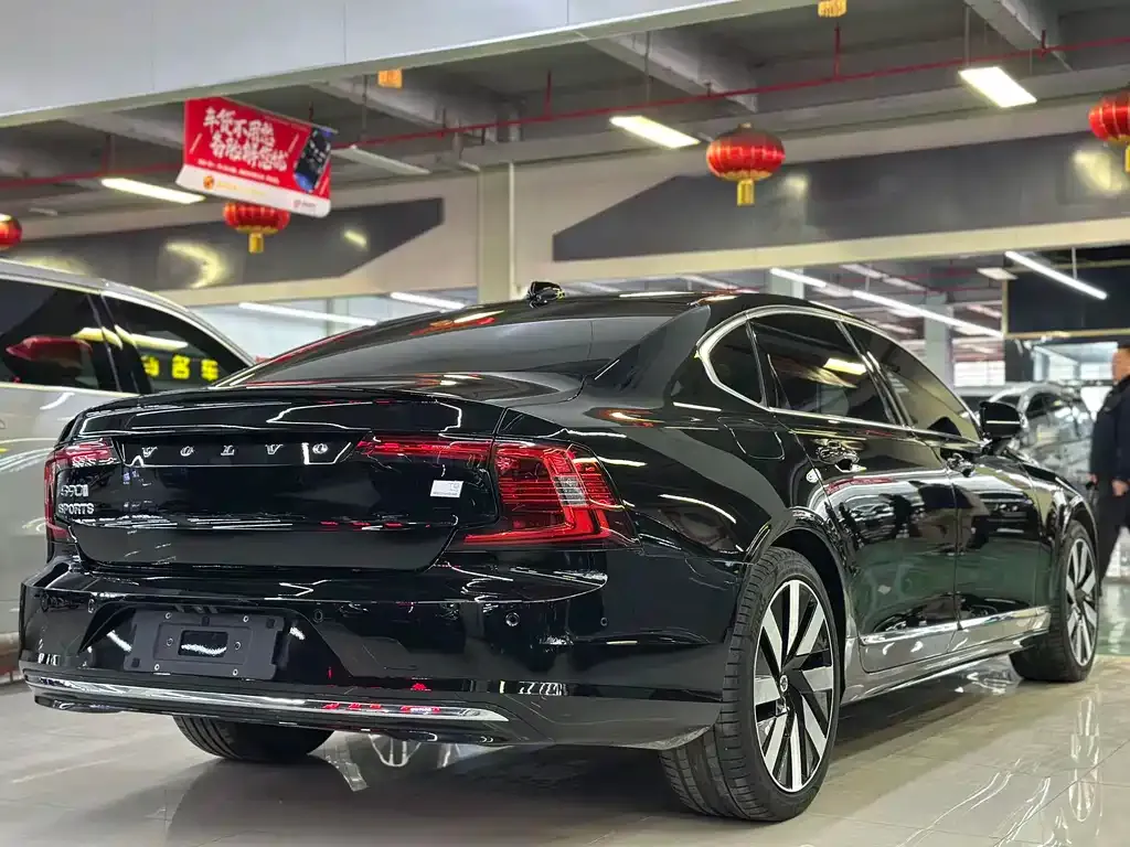 Volvo S90 PHEV — фото 3