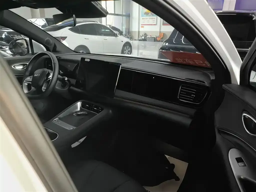 BYD Hiace 06 2025 из CN, фото 10