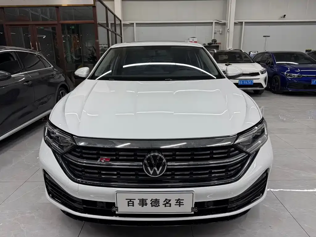 Volkswagen Sagitar 2022 из CN, фото 2