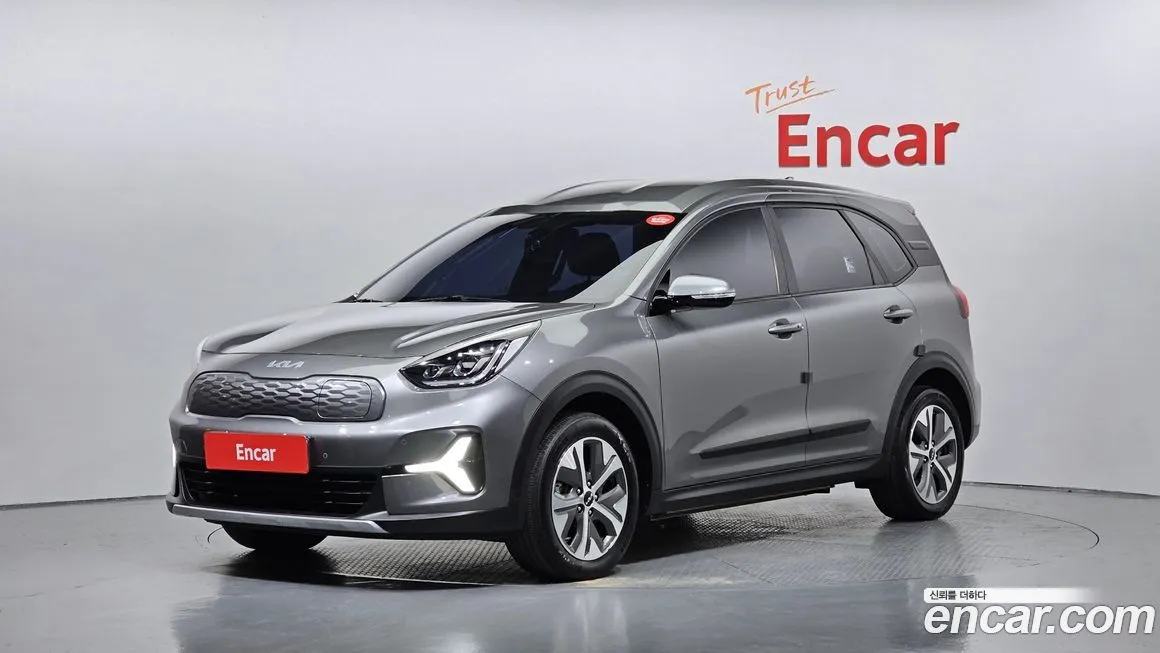 Kia Niro 2023 из KR, фото 1