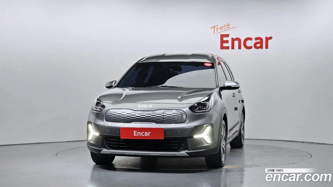 Kia Niro 2023 из KR, фото 3