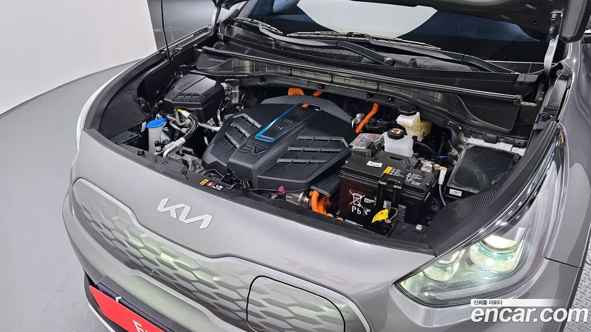 Kia Niro 2023 из KR, фото 6