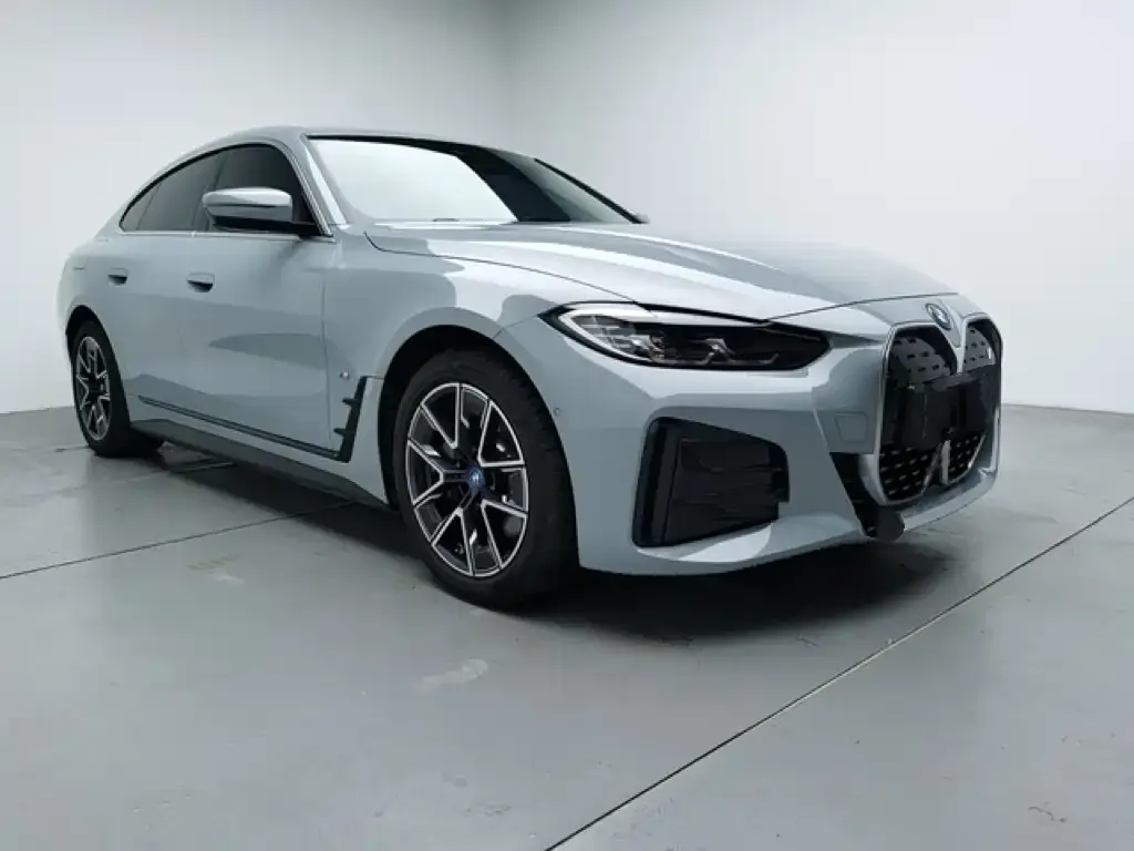 BMW i4 2024 из CN, фото 2