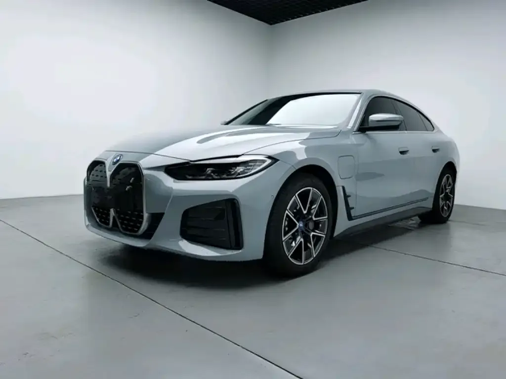 BMW i4 2024 из CN, фото 3