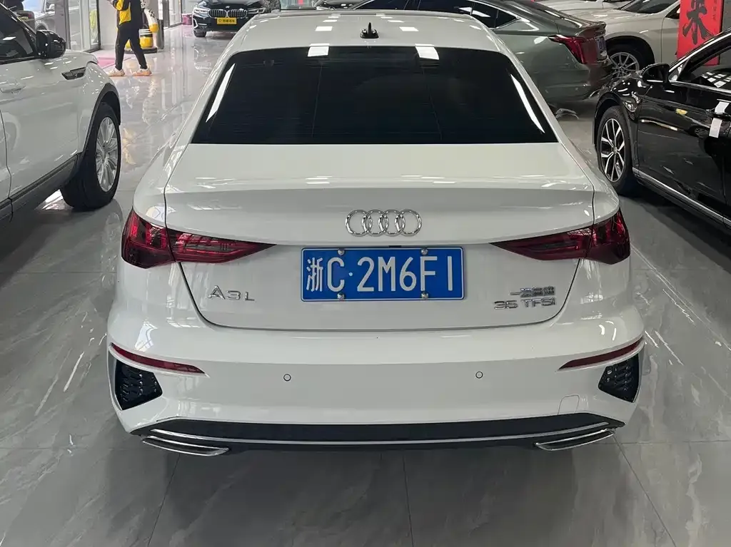 Audi A3 2023 из CN, фото 4