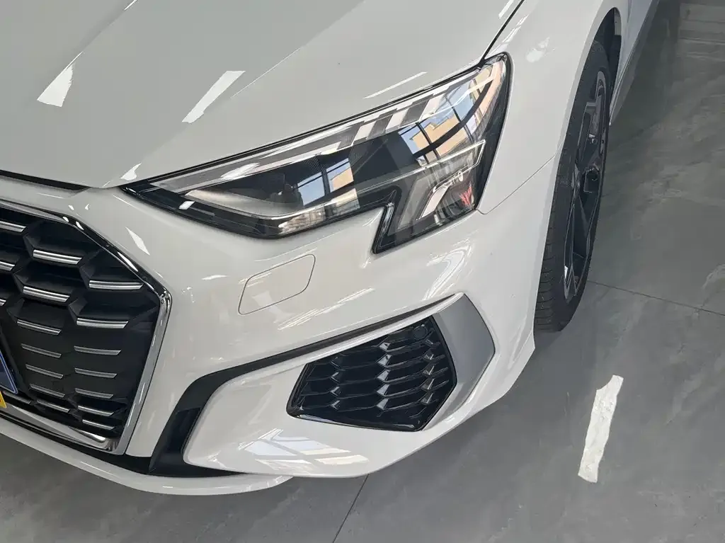 Audi A3 2023 из CN, фото 5