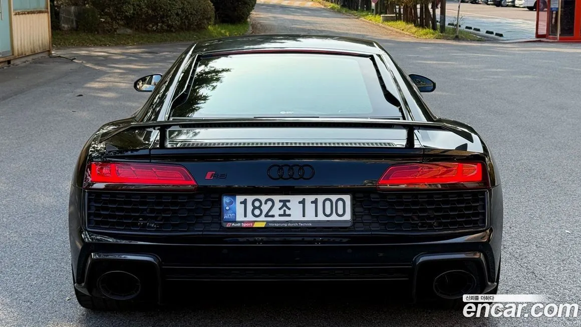 Audi R8 2021 из KR, фото 4
