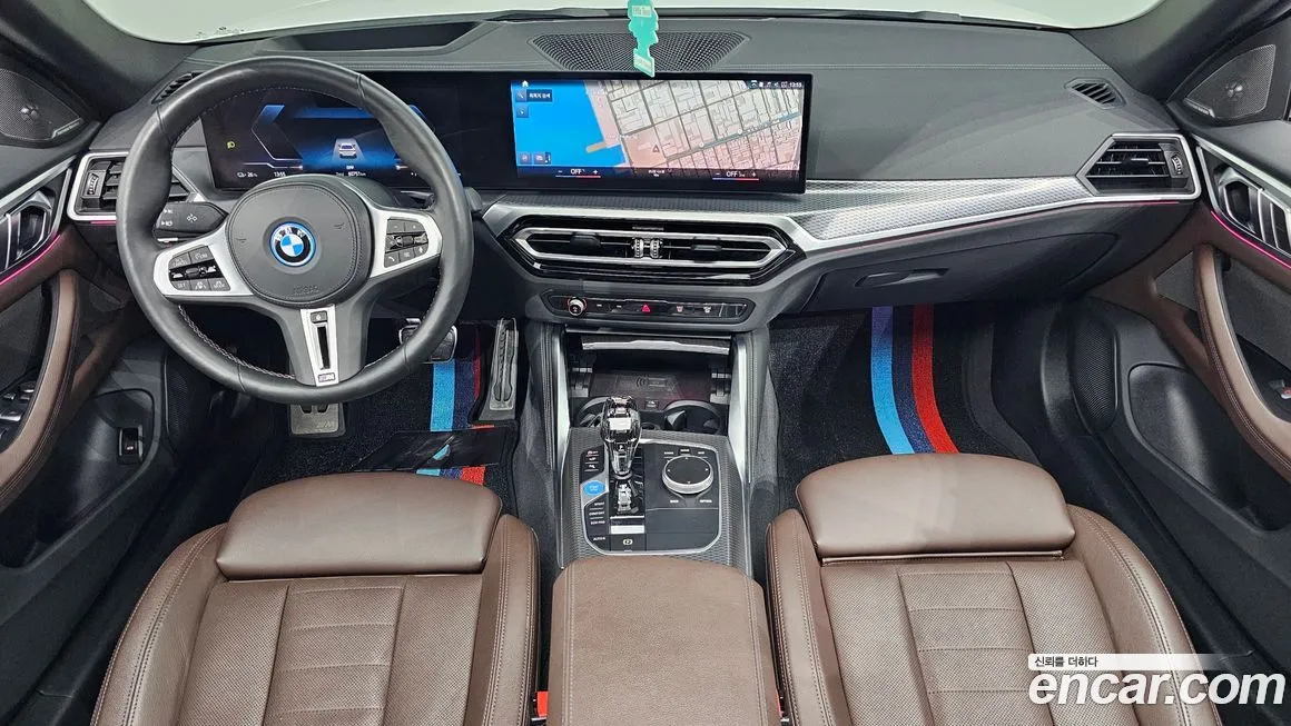 BMW i4 — фото 7