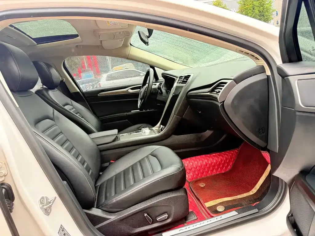 Ford Mondeo 2022 из CN, фото 10
