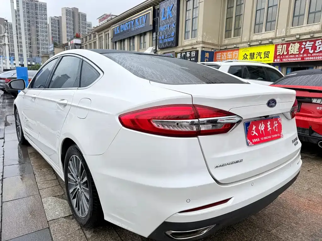 Ford Mondeo 2022 из CN, фото 6