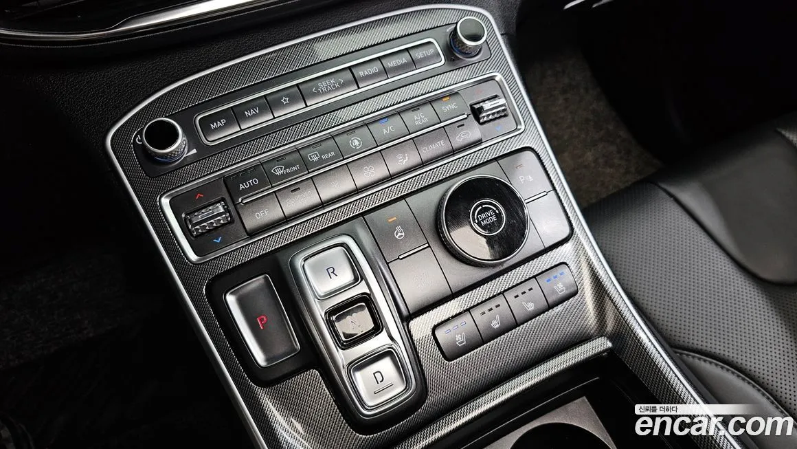 Hyundai Santafe — фото 9