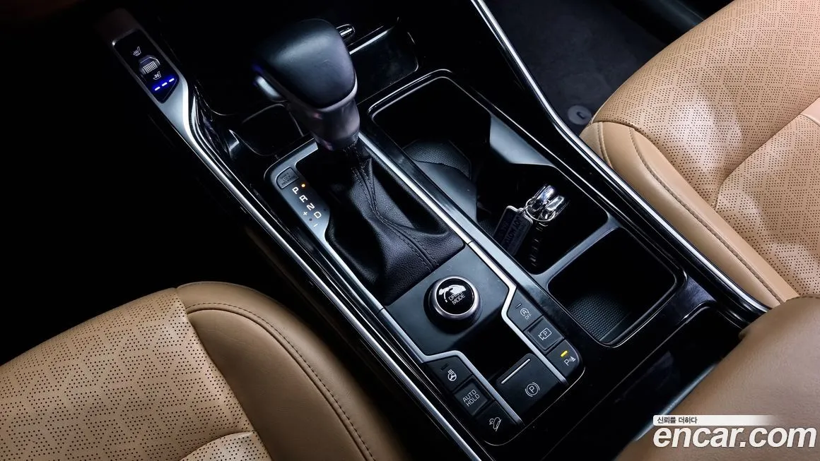 Kia Sorento — фото 9
