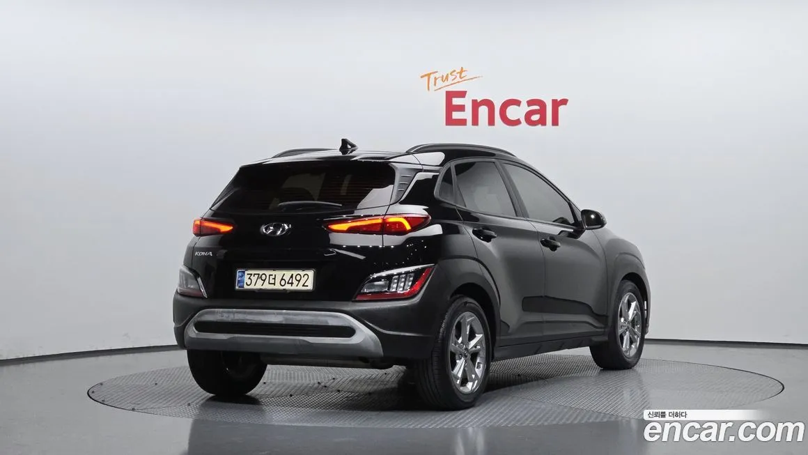 Hyundai Kona — фото 2