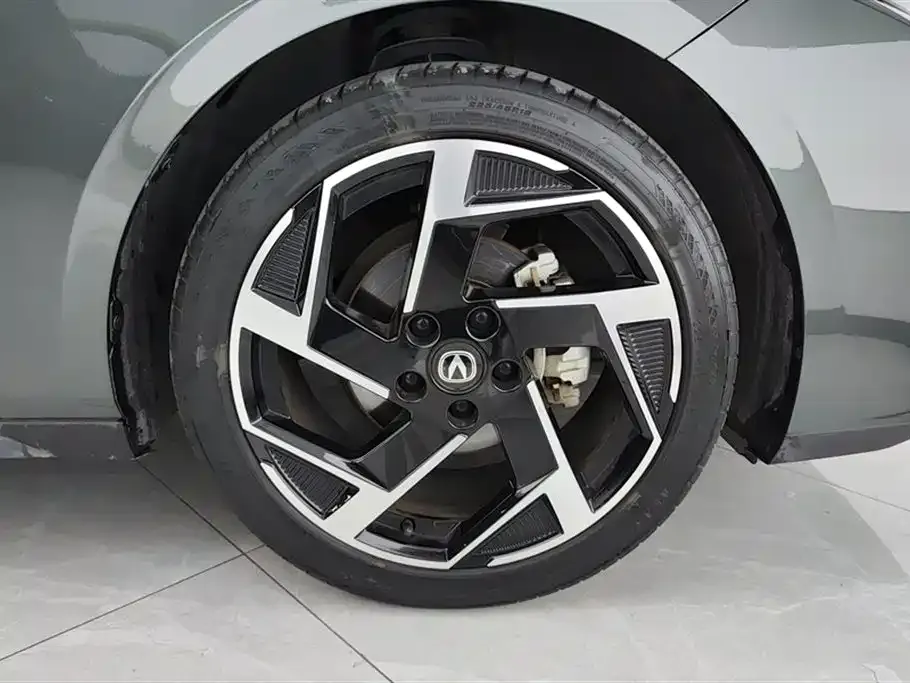 Changan Yida 2023 из CN, фото 6