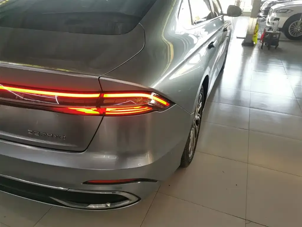 Lincoln Z 2022 из CN, фото 8