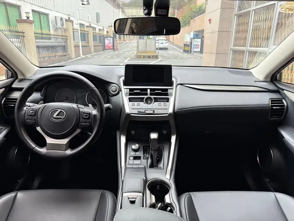 Lexus NX 2021 из CN, фото 10