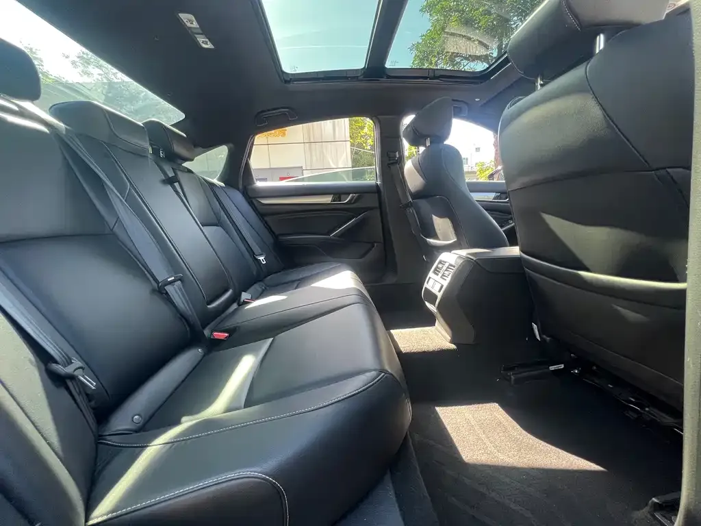 Honda Inspire 2022 из CN, фото 6