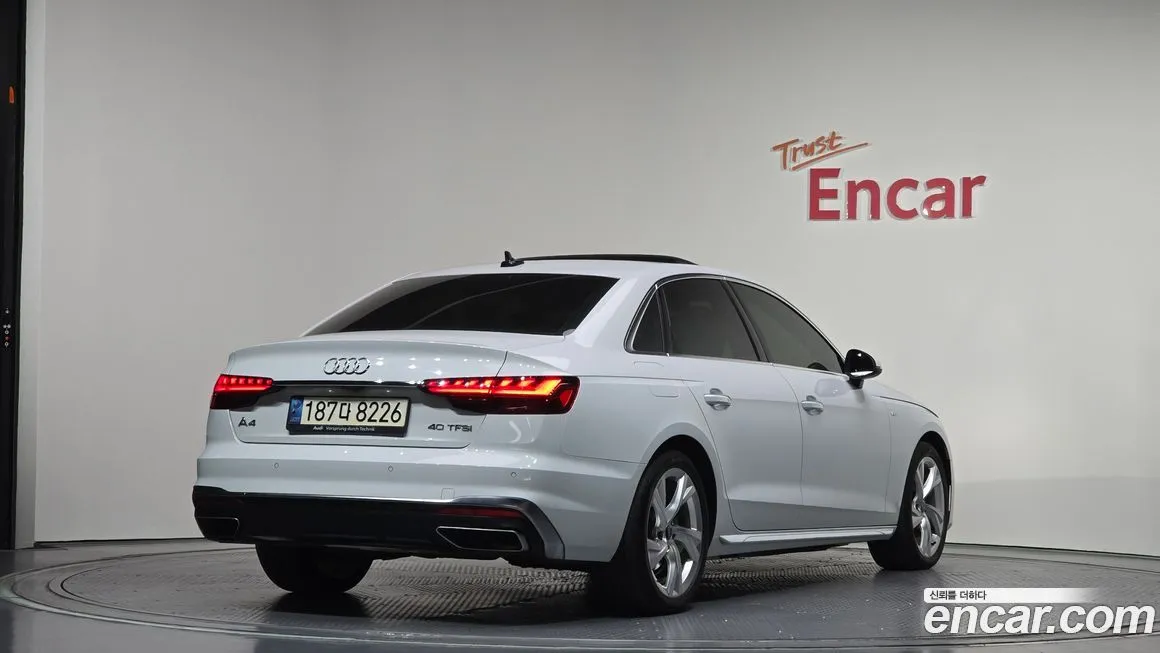 Audi A4 2021 из KR, фото 2