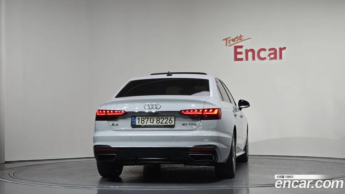 Audi A4 2021 из KR, фото 4