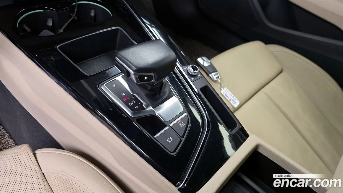 Audi A4 2021 из KR, фото 9