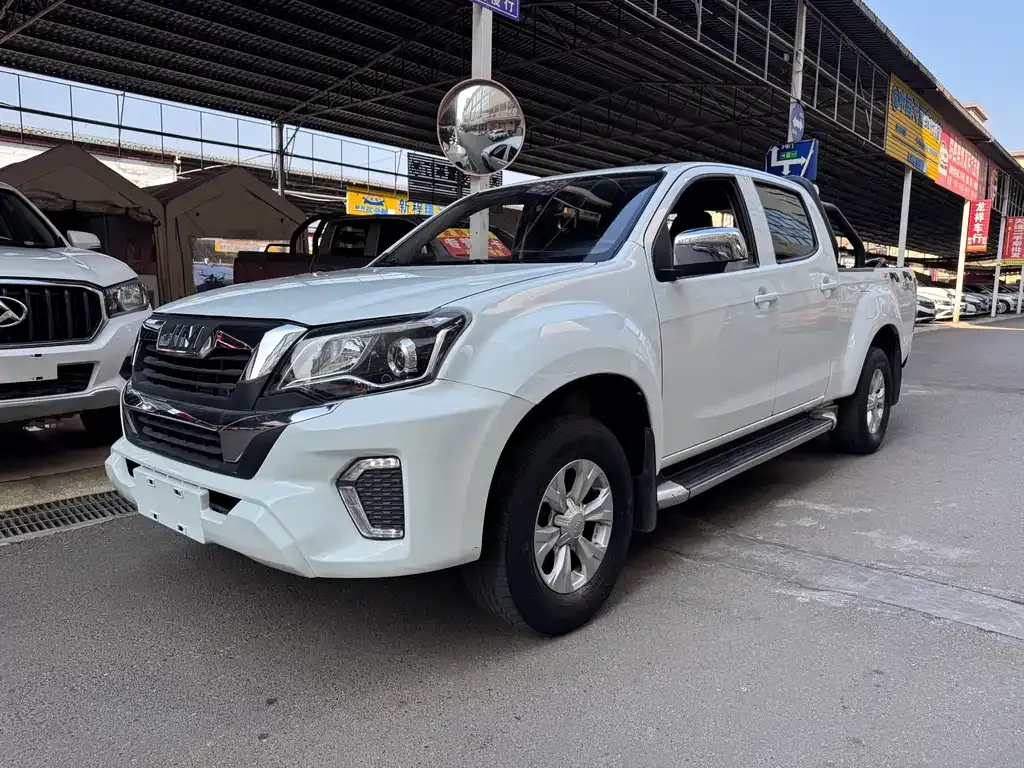 Isuzu RE-MAX 2023 из CN, фото 1
