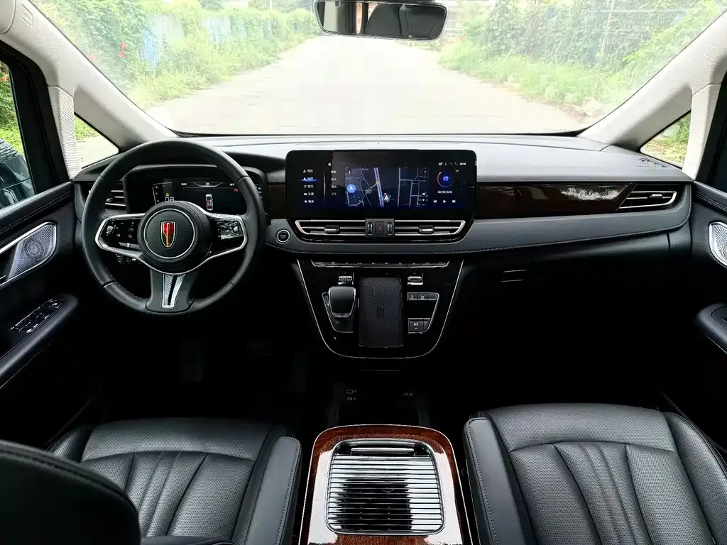 Hongqi HQ9 2023 из CN, фото 4