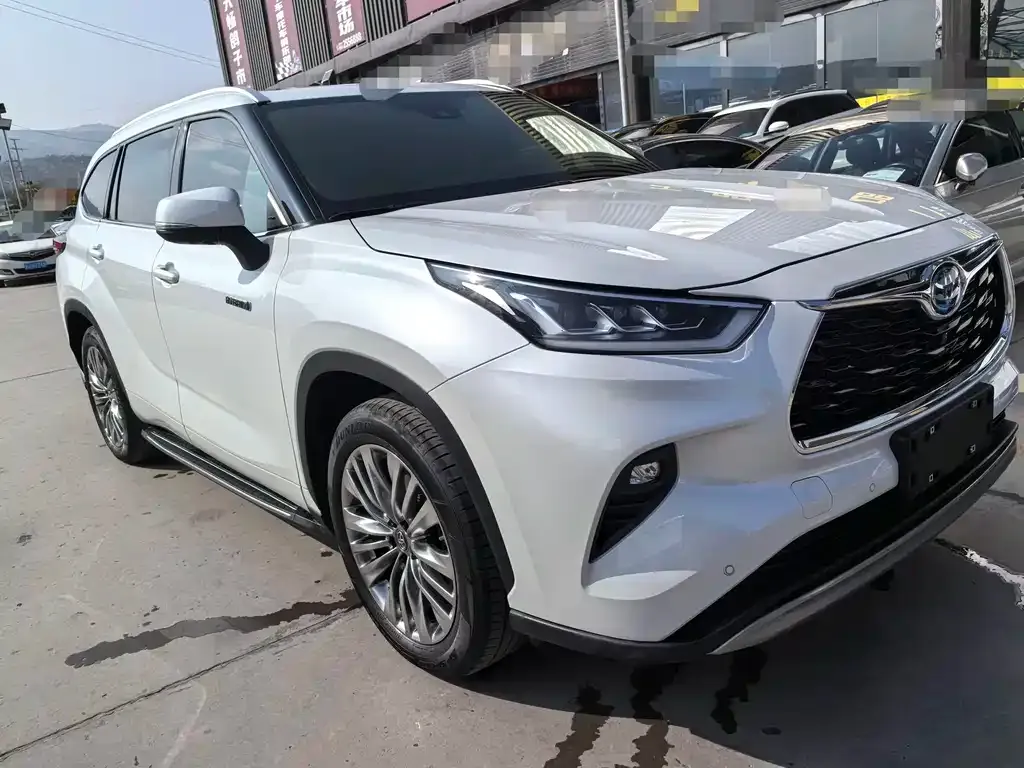 Toyota Highlander 2022 из CN, фото 3