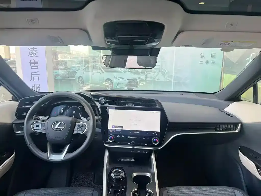 Lexus RZ 2024 из CN, фото 8