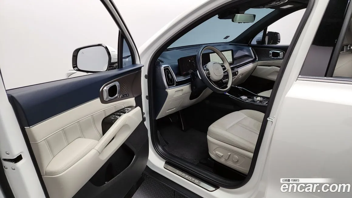 Kia Sorento — фото 10