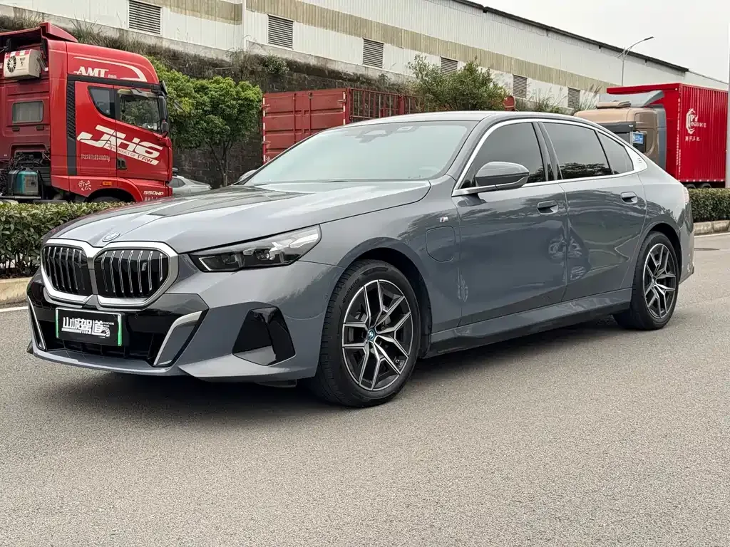 BMW i5 2024 из CN, фото 1