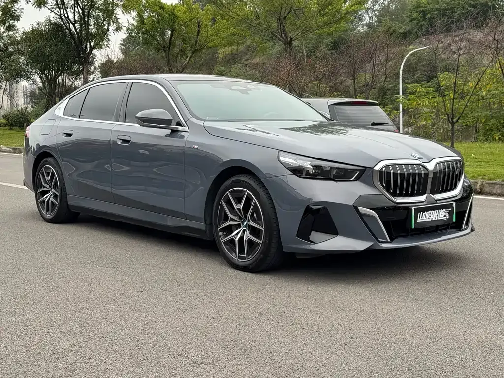 BMW i5 2024 из CN, фото 2