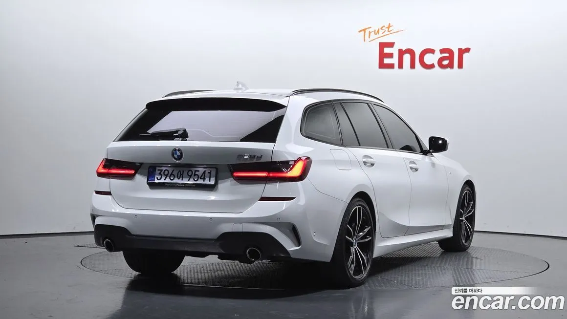 BMW 3-Series 2021 из KR, фото 2