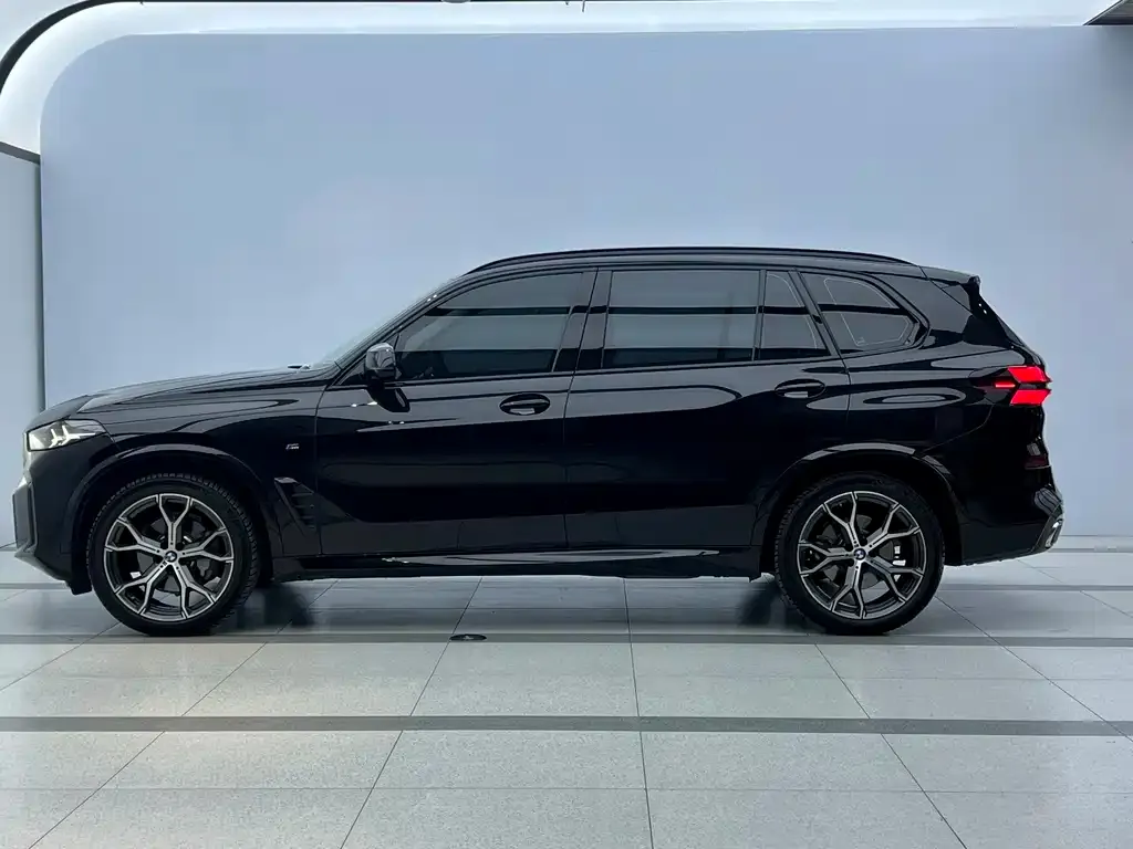 BMW X5 2024 из CN, фото 6