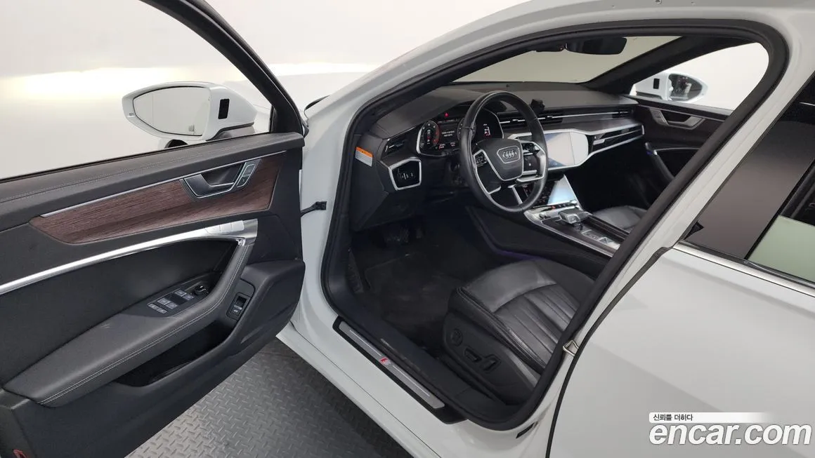 Audi A6 — фото 10