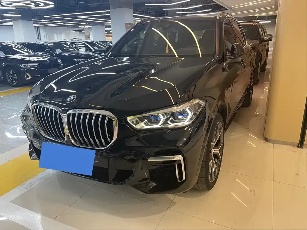 BMW X5 — фото 1