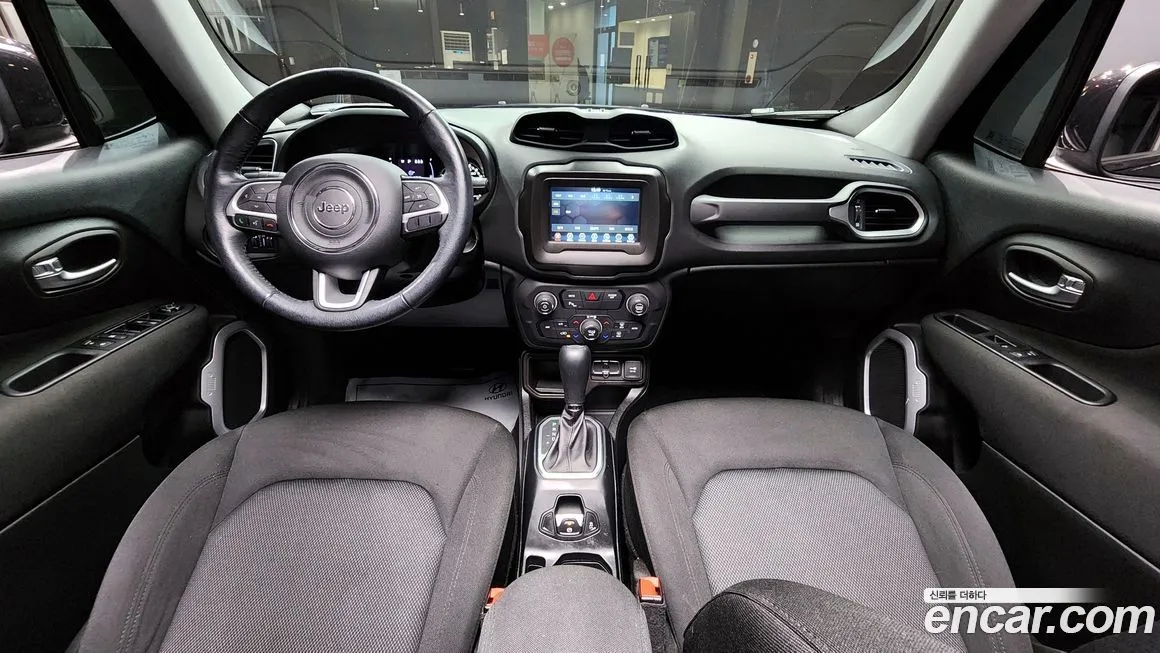 Jeep Renegade 2021 из KR, фото 7